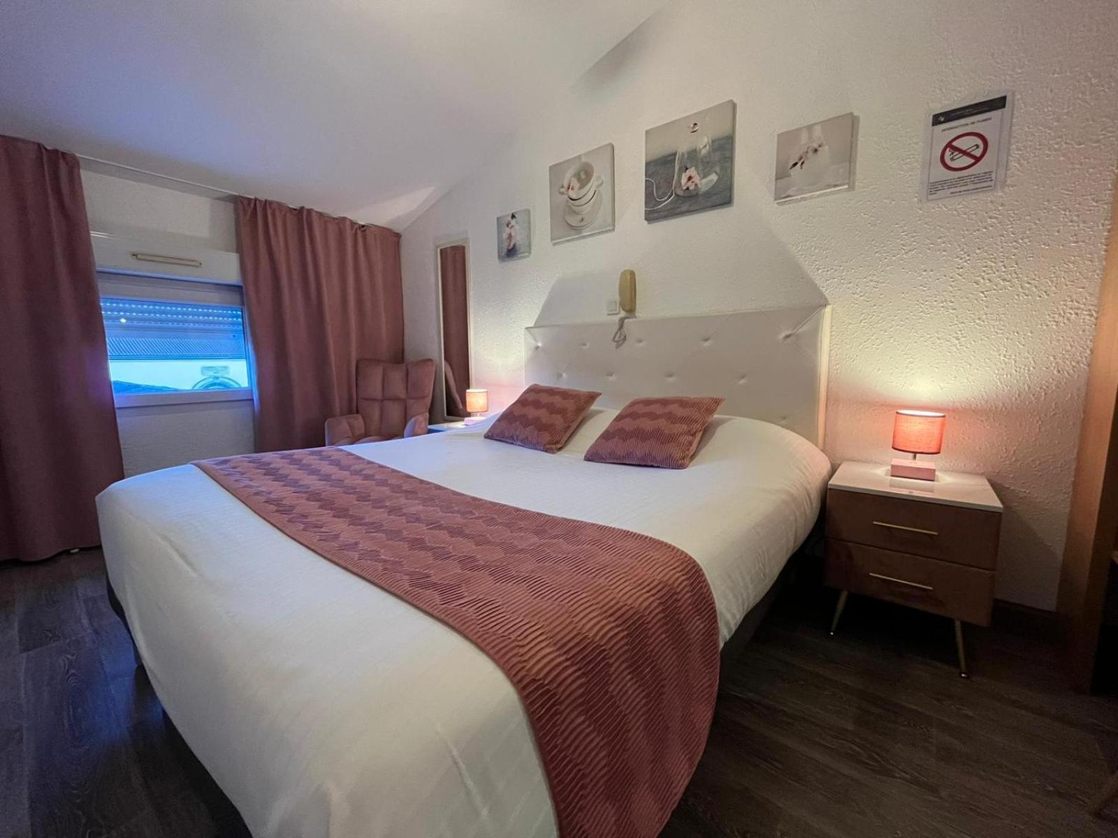 Cit'hotel Le Cheval Blanc 3* Cognac